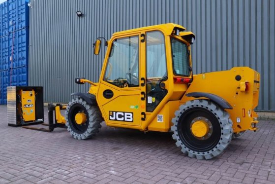 JCB 525-60E Guarantee! Fully Electric, 2500kg Capacity 525-60E Guarantee! Fully Electric, 2500kg Capacity 2022 2 image 23