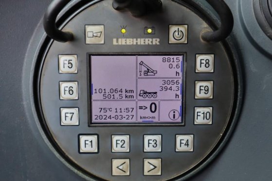 Liebherr LTM1070-4.2 Dutch Vehicle Registration, Valid Insp 683 2017 2 Mobile Cranes image 23