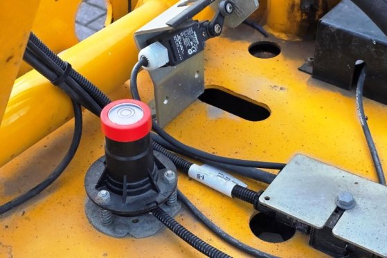 Haulotte Compact 8 Electric, 8.2m Working Height, 350kg Cap Haulotte Compact 8 Electric, 8.2m Working Height, 350kg Cap 20...