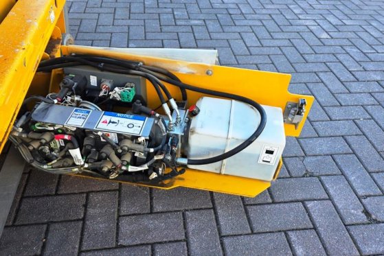 Haulotte Optimum 8 Electric, 7.77m Working Height, 230kg Ca Haulotte Optimum 8 Electric, 7.77m Working Height, 230kg Ca 20...