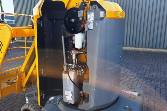 Haulotte STAR 10 Electric, 10m Working Height, 3m Reach, 20 Haulotte STAR 10 Electric, 10m Working Height, 3m Reach, 20 20...