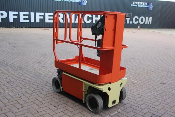 JLG 1230 ES Electric, 5.6m Working height, Non Marking 1230 ES Electric, 5.6m Working height, Non Marking 2007 2 image 17