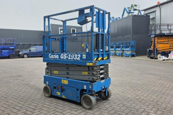Genie GS1932 Electric, Working Height 7.8 m, 227kg Capac 4842 2013 2 Scissor Lifts image 36
