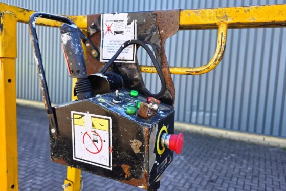 Haulotte Compact 8 Electric, 8.2m Working Height, 350kg Cap Haulotte Compact 8 Electric, 8.2m Working Height, 350kg Cap 20...