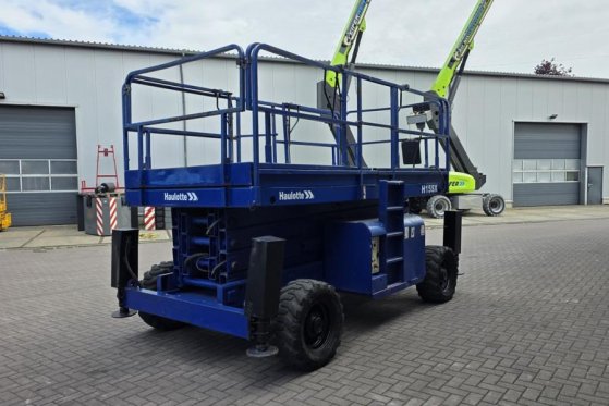 Haulotte H15SDX Diesel, 4x4 Drive, 15 Working Height, 700kg Haulotte H15SDX Diesel, 4x4 Drive, 15 Working Height, 700kg 20...