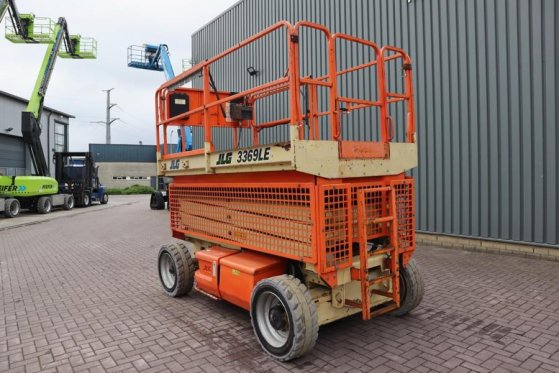 JLG 3369LE Electric, 12m Working Height, 450kg Capacit 3369LE Electric, 12m Working Height, 450kg Capacit 2008 2 Scissor L...