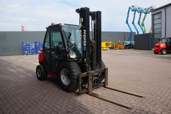 Manitou MC25-4 Valid Inspection, *Guarantee! Diesel, 4x4 D MC25-4 Valid Inspection, *Guarantee! Diesel, 4x4 D 2023 2 Rough...