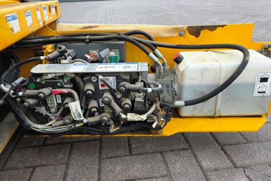 Haulotte Optimum 8 Electric, 7.77m Working Height, 230kg Ca Haulotte Optimum 8 Electric, 7.77m Working Height, 230kg Ca 20...