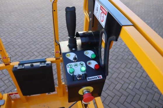 Haulotte Compact 10N Valid Iinspection, *Guarantee! 10m Wor Haulotte Compact 10N Valid Iinspection, *Guarantee! 10m Wor 20...
