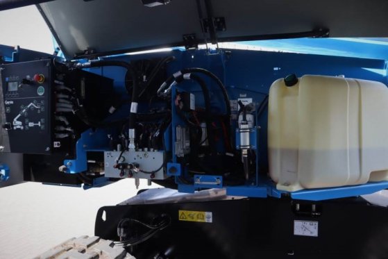 Genie S65XC Trax Valid inspection, *Guarantee! Diesel, 4 S65XC Trax Valid inspection, *Guarantee! Diesel, 4 2023 2 image 21