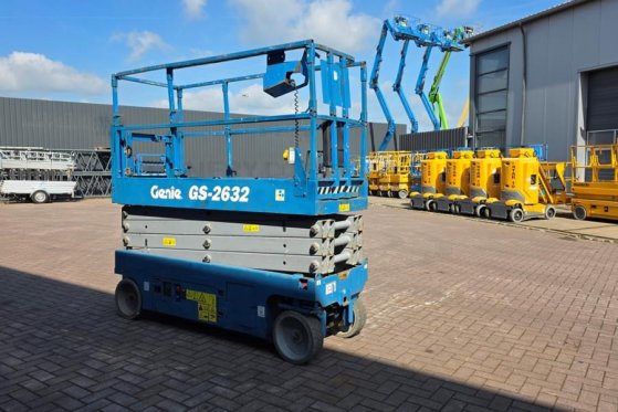 Genie GS2632 Electric, 10m Working Height, 227kg Capacit GS2632 Electric, 10m Working Height, 227kg Capacit 2015 2 image 8