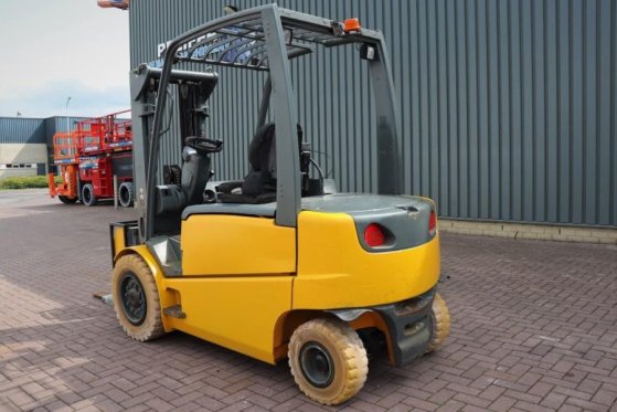 Jungheinrich EFG535 Electric, Lifting Height 4700mm, Freelift 1 EFG535 Electric, Lifting Height 4700mm, Freelift 1 2011 2 ...