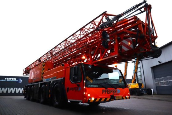 Liebherr MK88 Plus Dutch vehicle registration, Valid inspec MK88 Plus Dutch vehicle registration, Valid inspec 2017 2 Towe...
