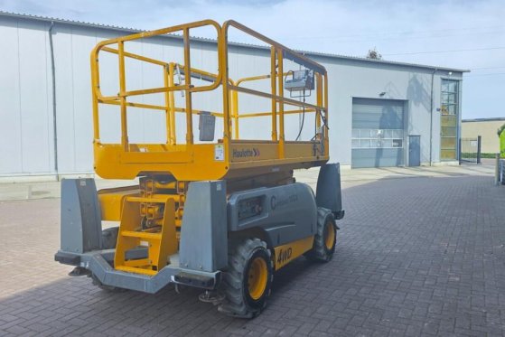 Haulotte COMPACT 10DX Diesel, 4x4 Drive, 10.2m Working Heig Haulotte COMPACT 10DX Diesel, 4x4 Drive, 10.2m Working Heig 20...