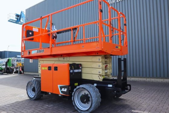 JLG ERT3369 Unused, Electric, 12m Working Height, 454 ERT3369 Unused, Electric, 12m Working Height, 454 2021 2 Scissor Lif...