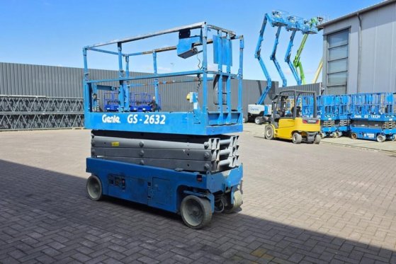 Genie GS2632 Electric, 10m Working Height, 227kg Capacit GS2632 Electric, 10m Working Height, 227kg Capacit 2015 2 image 8