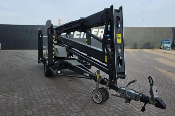 Genie TZ50 Hybrid, 17m Working Height, 9m Reach, 200kg C TZ50 Hybrid, 17m Working Height, 9m Reach, 200kg C 2004 2 image 8