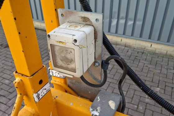 Haulotte Compact 12DX Diesel, 4x4 Drive, 12m Working Height Haulotte Compact 12DX Diesel, 4x4 Drive, 12m Working Height 20...