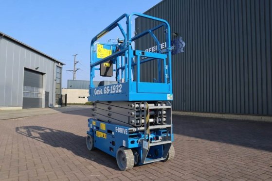 Genie GS1932 E-Drive New And Available Directly From Sto 4842 2022 2 Scissor Lifts image 9