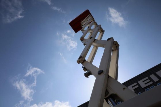Holland Lift Ecostar HL-11812 Electric, 14m Working Height, 300 Holland lift Ecostar HL-11812 Electric, 14m Working Height...