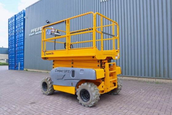 Haulotte Compact 12RTE Electric, 12m Working Height, 450kg Haulotte Compact 12RTE Electric, 12m Working Height, 450kg 2011...