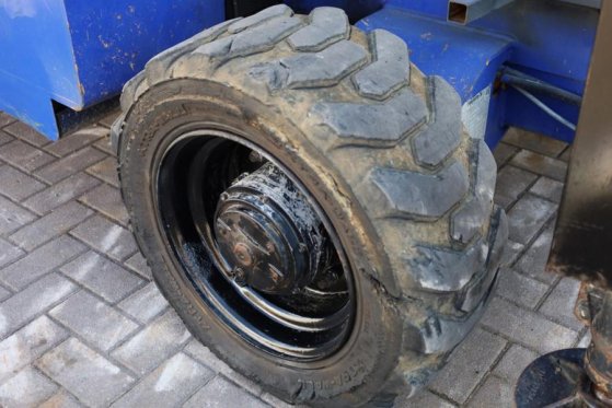 Haulotte H15SX Diesel, 4x4 Drive 15 Working Height, 500kg C Haulotte H15SX Diesel, 4x4 Drive 15 Working Height, 500kg C 20...