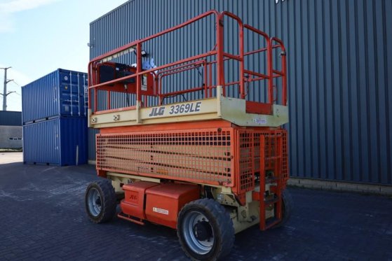 JLG 3369LE Electric, 12m Working Height, 450kg Capacit 3369LE Electric, 12m Working Height, 450kg Capacit 2008 2 Scissor L...