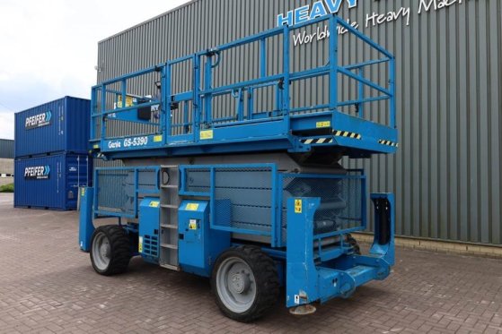 Genie GS5390 Diesel, 4x4 Drive, 18.15m Working Height, 6 GS5390 Diesel, 4x4 Drive, 18.15m Working Height, 6 2013 2 Scissor...