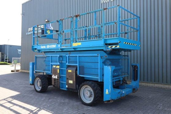 Genie GS5390 Diesel, 4x4 Drive, 18.15m Working Height, 6 GS5390 Diesel, 4x4 Drive, 18.15m Working Height, 6 2014 2 Scissor...