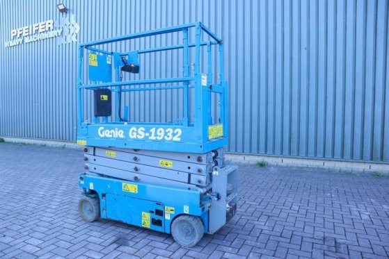 Genie GS1932 Electric, Working Height 7.8 m, 227kg Capac 4842 2013 2 Scissor Lifts image 9