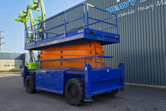 Liftlux SL205-25 D4WDS/P Diesel, 4x4 Drive, Hydraulic Deck Liftlux SL205-25 D4WDS/P Diesel, 4x4 Drive, Hydraulic Deck 2002...