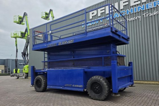 Liftlux SL205-25D4WDSP NEW TYRES, Diesel, 4x4 Drive, Hydra Liftlux SL205-25D4WDSP NEW TYRES, Diesel, 4x4 Drive, Hydra 2000...