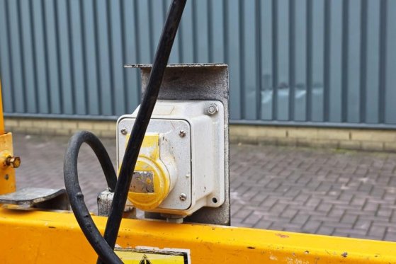 Haulotte Compact 10N Electric, 10m Working Height, 230kg Ca Haulotte Compact 10N Electric, 10m Working Height, 230kg Ca 20...