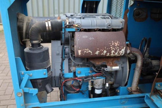 Genie GS4390 Diesel, 4x4 Drive, 15m Working Height, 680k GS4390 Diesel, 4x4 Drive, 15m Working Height, 680k 2012 2 Scissor...