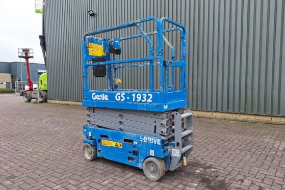 Genie GS1932 E-Drive Several In Stock, 8m Working Height 4842 2022 2 Scissor Lifts image 20