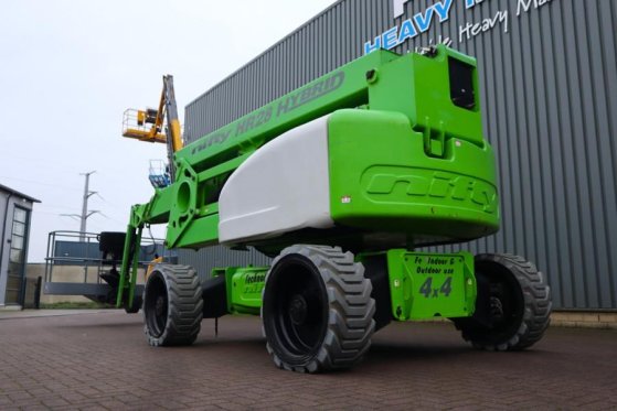 Niftylift HR28 HYBRIDE Hybrid, 4x4 Drive, 28m Working Height Niftylift HR28 HYBRIDE Hybrid, 4x4 Drive, 28m Working Height ...