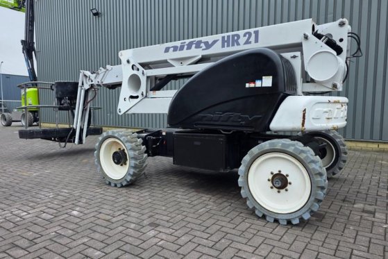 Niftylift HR21DE HYBRIDE Hybrid, 20.8m Working Height, 13m R Niftylift HR21DE HYBRIDE Hybrid, 20.8m Working Height, 13m R ...