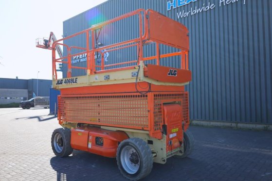 JLG M4069LE Hybrid, 14.2m Working Height, 360kg Capaci M4069LE Hybrid, 14.2m Working Height, 360kg Capaci 2012 2 Scissor L...