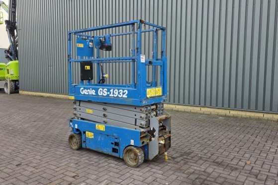 Genie GS1932 Electric, Working Height 7.8 m, 227kg Capac 4842 2013 2 Scissor Lifts image 33