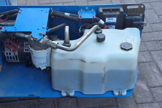 Genie GS3246 Electric, Working Height 11.75 m, 318kg Cap GS3246 Electric, Working Height 11.75 m, 318kg Cap 2015 2 Scissor...
