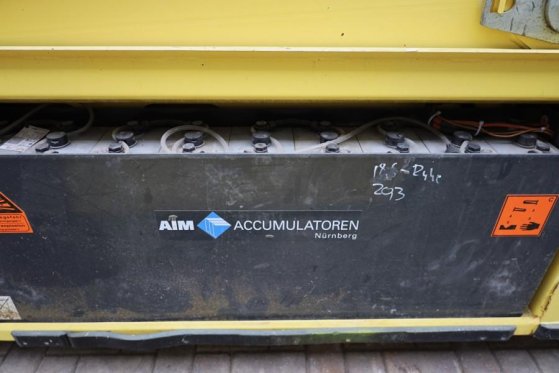 PB LIFT S195-12ES Electric, 19.6m Working Height, 700 PB LIFT S195-12ES Electric, 19.6m Working Height, 700 2015 2 Scissor...