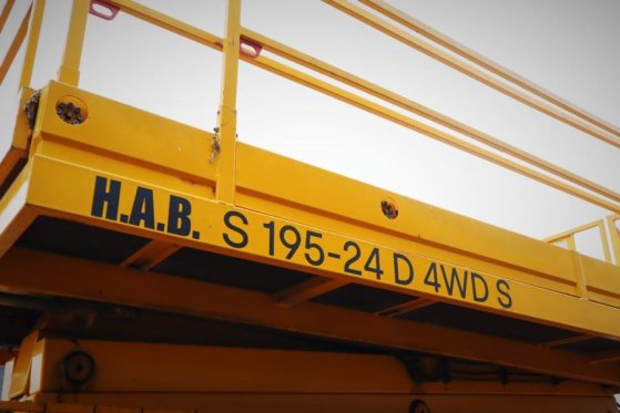 HAB S195-24 D4WDS Diesel, 4x4 Drive, 19.5m Working Hei HAB S195-24 D4WDS Diesel, 4x4 Drive, 19.5m Working Hei 2011 2 Sciss...