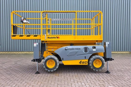 Haulotte COMPACT 10DX Diesel, 4x4 Drive, 10.2m Working Heig Haulotte COMPACT 10DX Diesel, 4x4 Drive, 10.2m Working Heig 20...