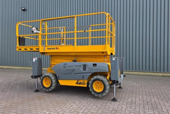 Haulotte Compact 12DX Diesel, 4x4 Drive, 12m Working Height Haulotte Compact 12DX Diesel, 4x4 Drive, 12m Working Height 20...