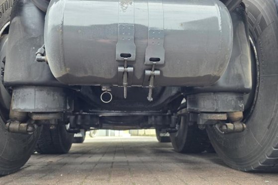 Scania R560 6x4 Dutch Registration, Diesel, 6x4 Drive, Ad R560 6x4 Dutch Registration, Diesel, 6x4 Drive, Ad 2009 2 Tracto...