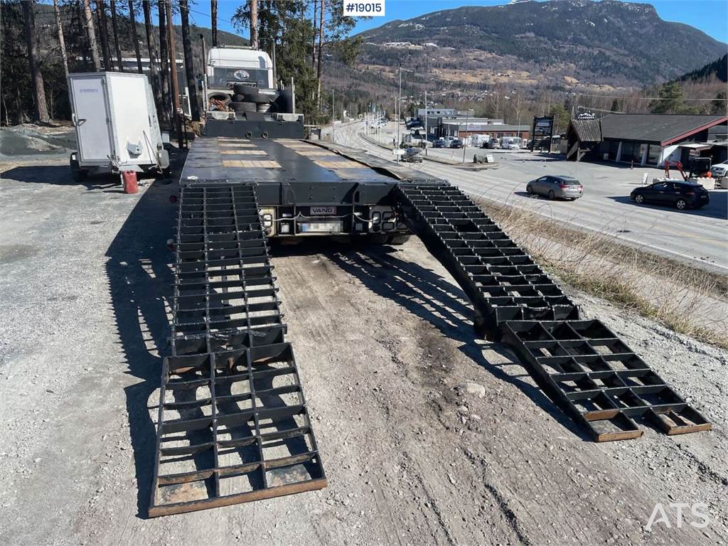 Vang SHSL machine semi w/ extension and hydraulic widen image