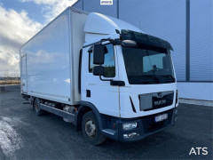 MAN TGL 12.220 box truck w/ liftgate WATCH VIDEO