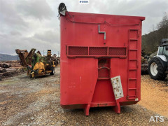 CMT 47M3 wood chip container w/ tarpaulin