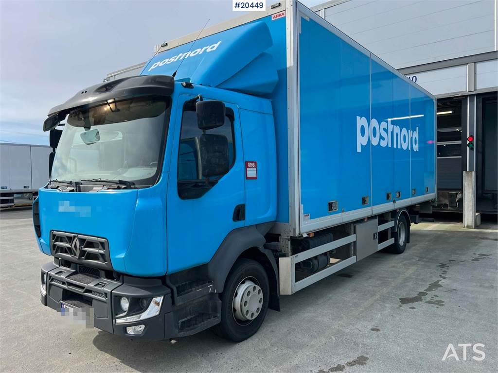 Renault D250 4x2 box van w/ lift image