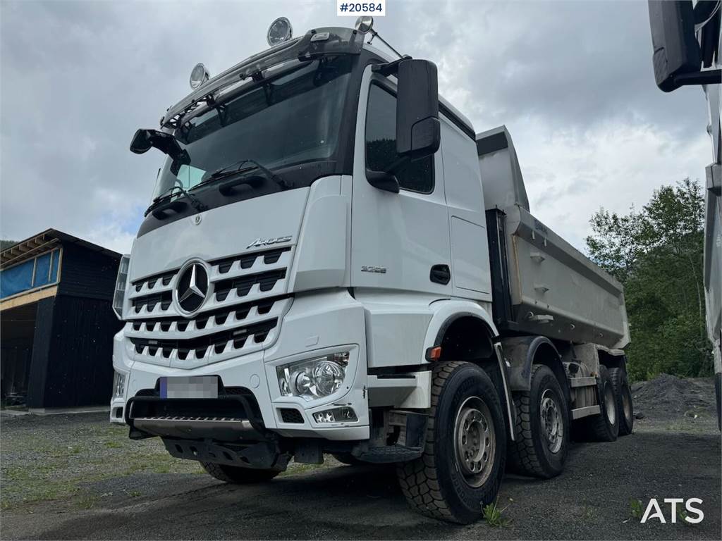 Mercedes-Benz Arocs 3258 8x4 Tipper Truck – Low Mileage! image